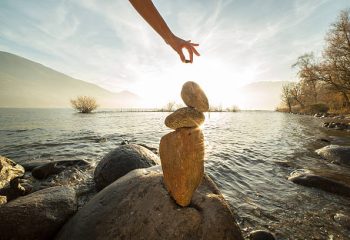 Quelle est la signification des pierres ?