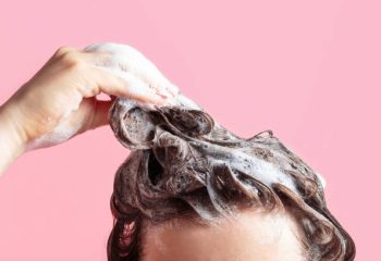 Comment protéger ses cheveux du calcaire ?